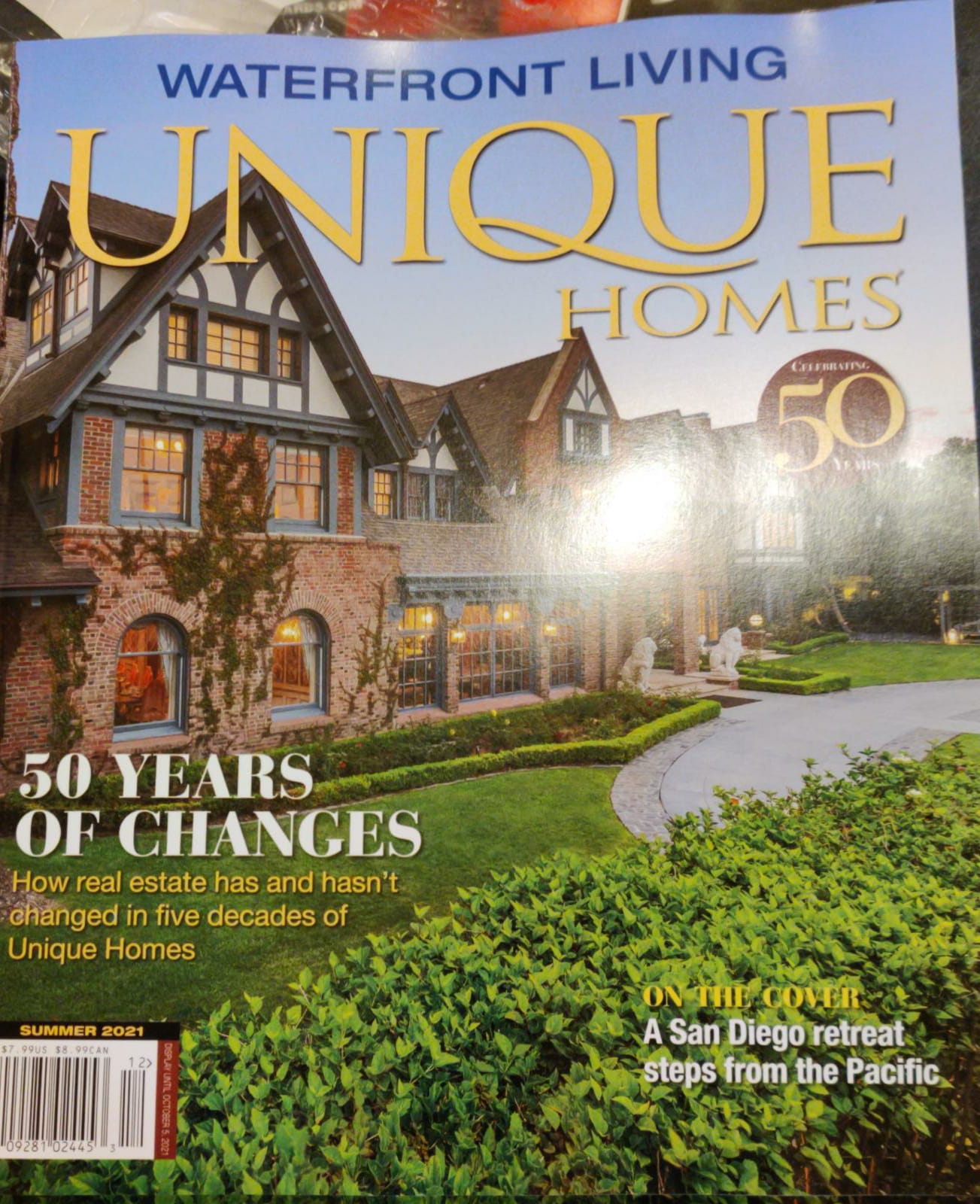 Unique Homes Magazine