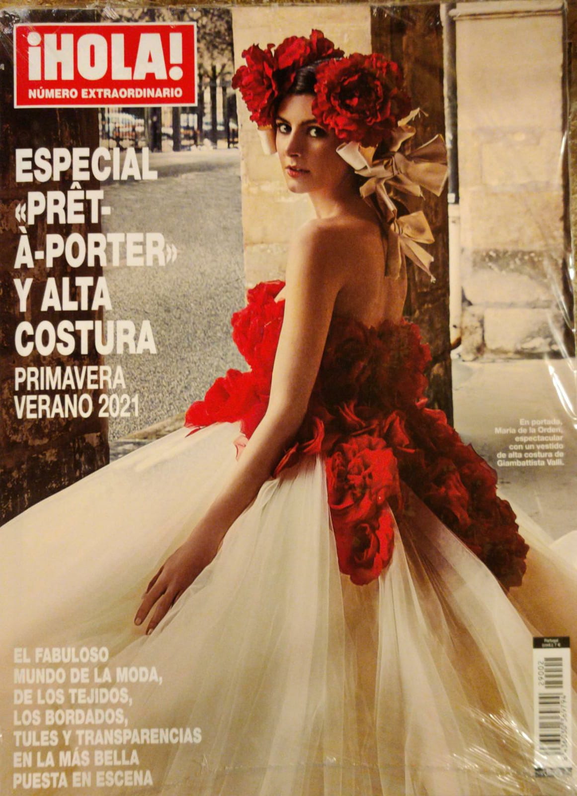 Hola Moda Pret a Porter Magazine